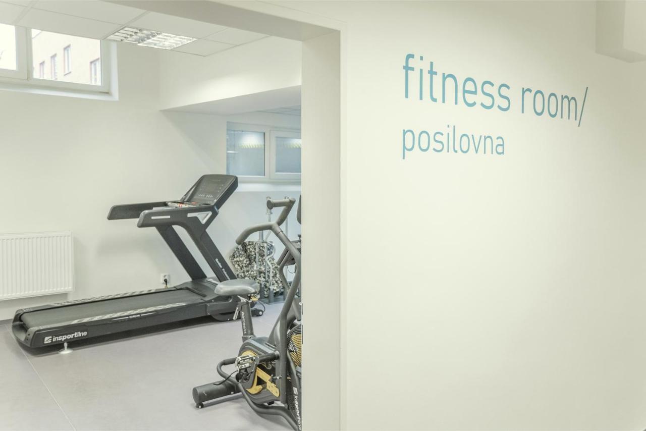 Wellness Studio! Finnish Sauna, Whirlpool, Gym & More! ปราก ภายนอก รูปภาพ